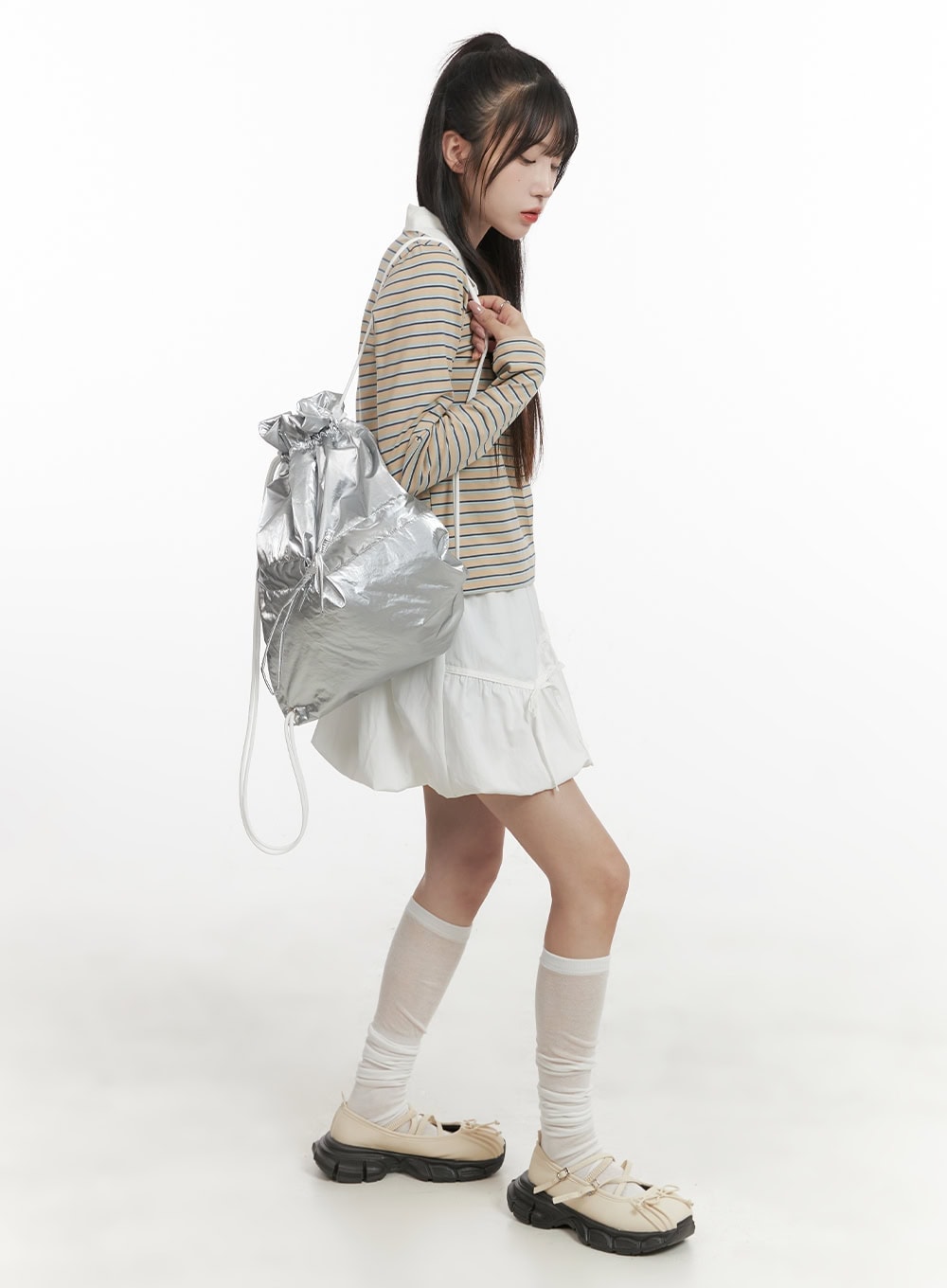 metallic-ribbon-charm-backpack-cy407 / Silver