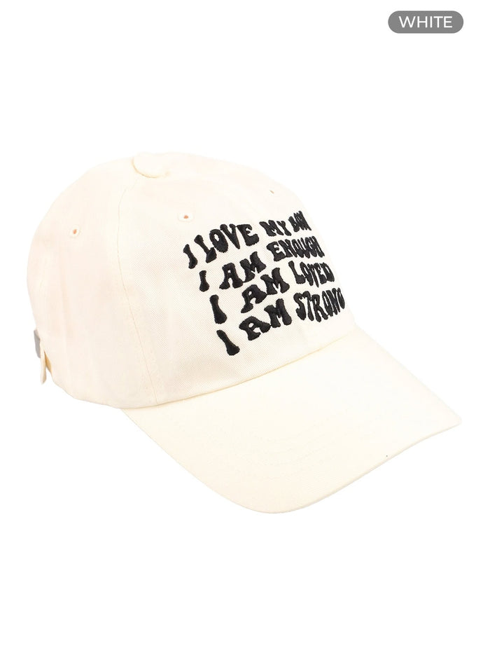 lettering-embroidered-cap-ca423 / White