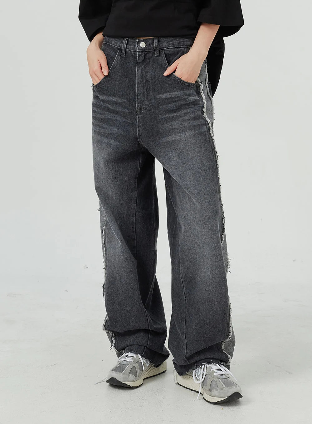 Women's Baggy Jeans: Embrace Comfort & Style with Trendy Denim Selections
