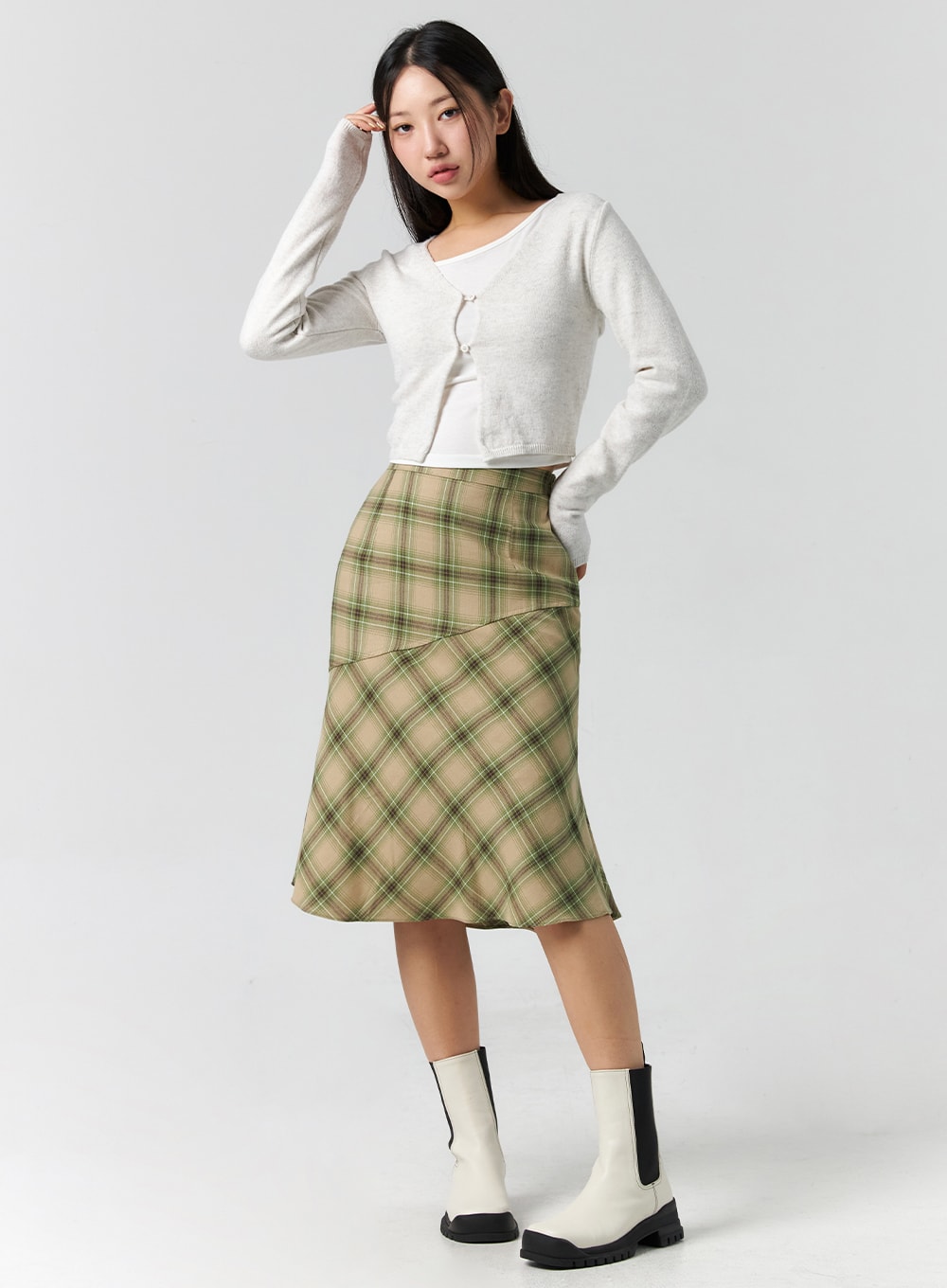 11908 Black Check Midi Skirt