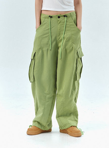 nylon-baggy-cargo-pants-iu330