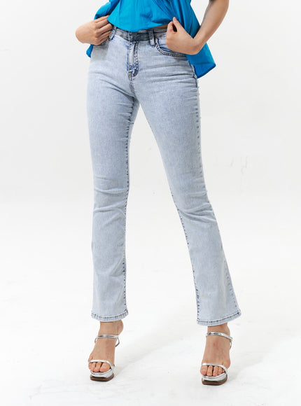 ankle-bootcut-jeans-iu322