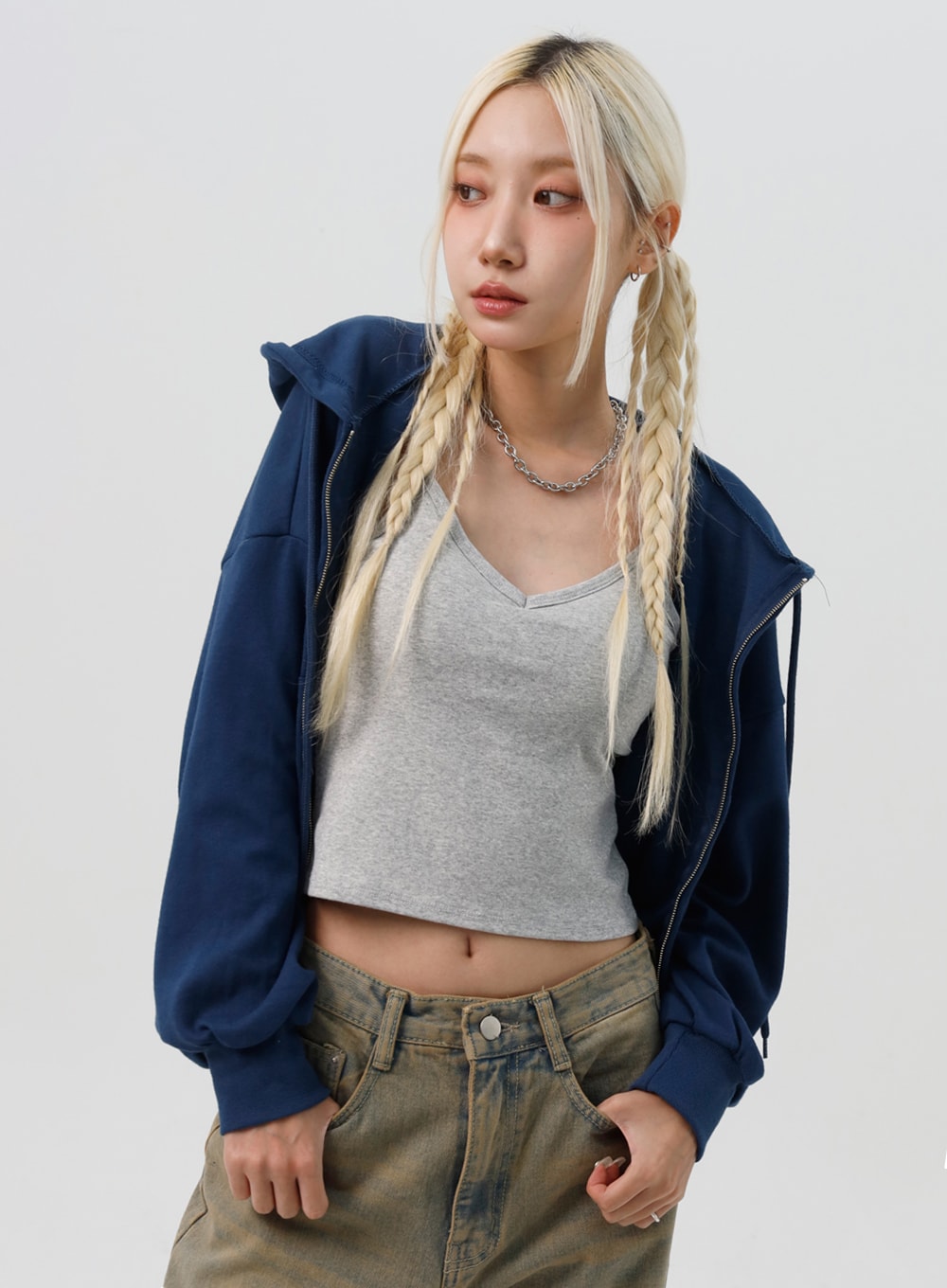 crop-hooded-zip-up-is307