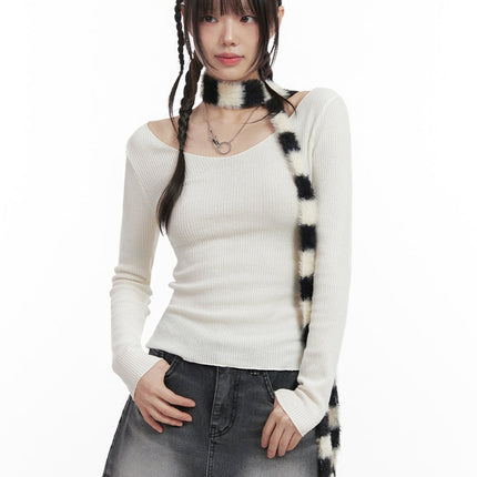 striped-chic-knitted-scarf-in427