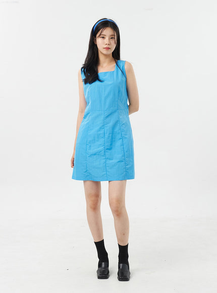 square-neck-mini-dress-ou305