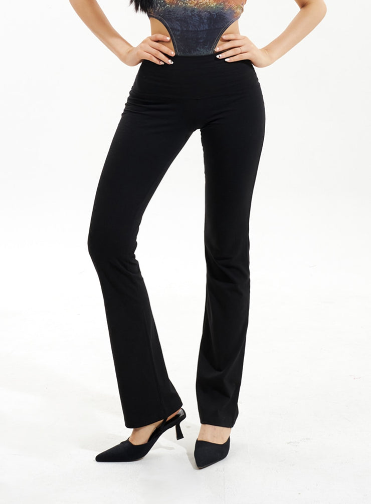 slim-fit-bootcut-pants-iu308