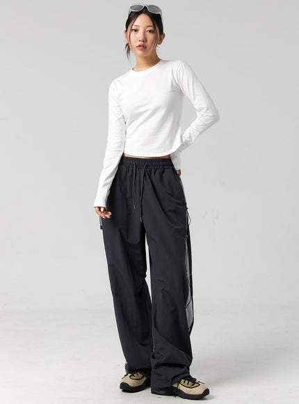 wide-leg-nylon-pants-cg325