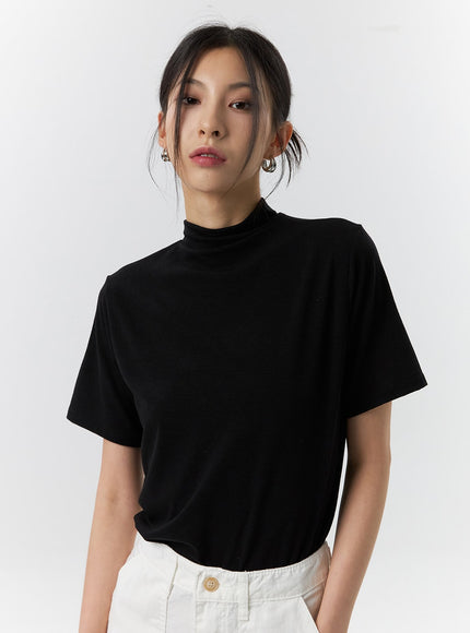 mock-neck-tee-il321