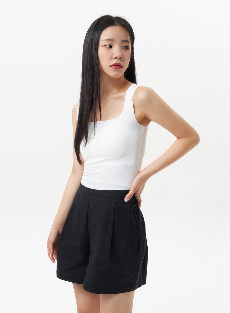 square-neck-sleeveless-top-ou323