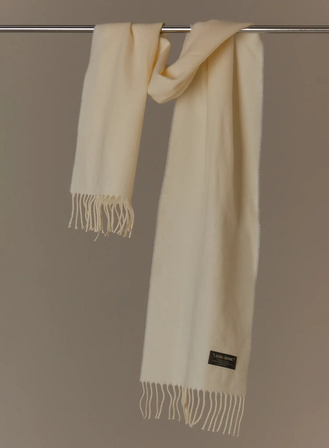 solid-fringed-scarf-in513