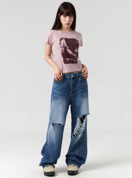 mid-wash-ripped-jeans-cl328