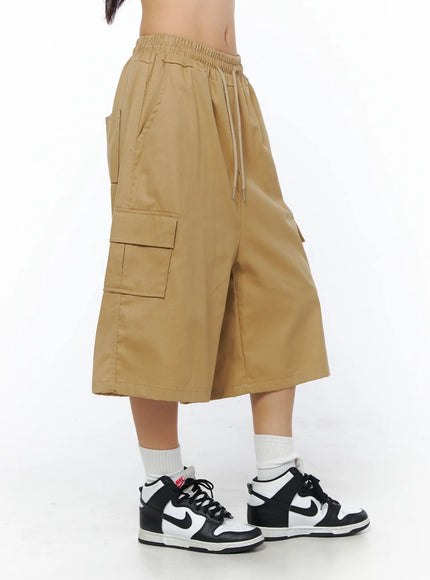 cargo-pocket-bermuda-shorts-cu515 / Beige