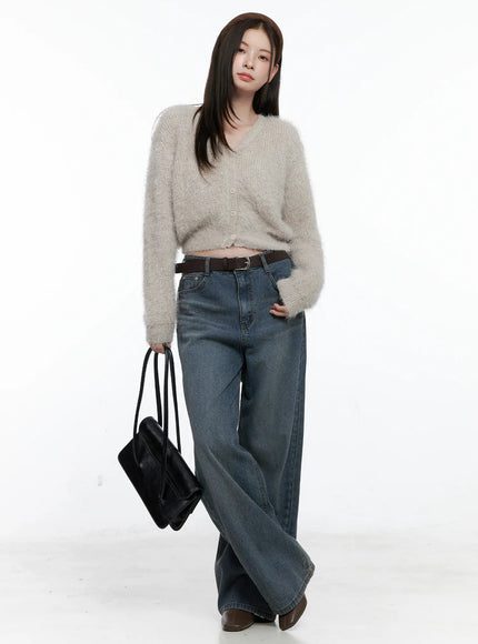 soft-knit-crop-cardigan-co503 / Beige