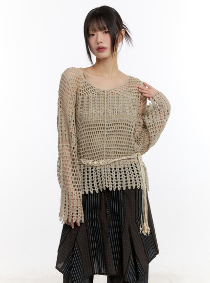mesh-knit-sweater-with-belt-and-tank-top-ca508 / Beige