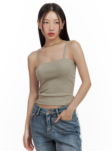 strap-sleeveless-top-cu420 / Beige