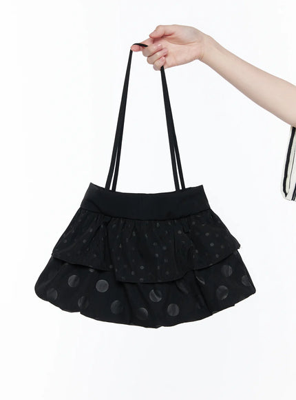 polka-dot-ruffle-shoulder-bag-cu519 / Black