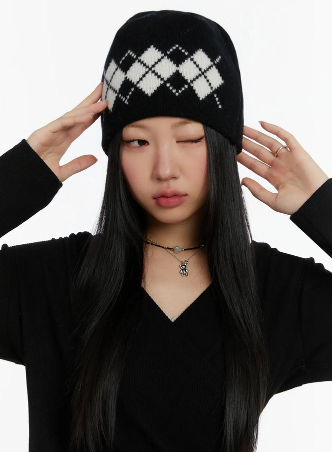 argyle-knit-beanie-id525 / Black