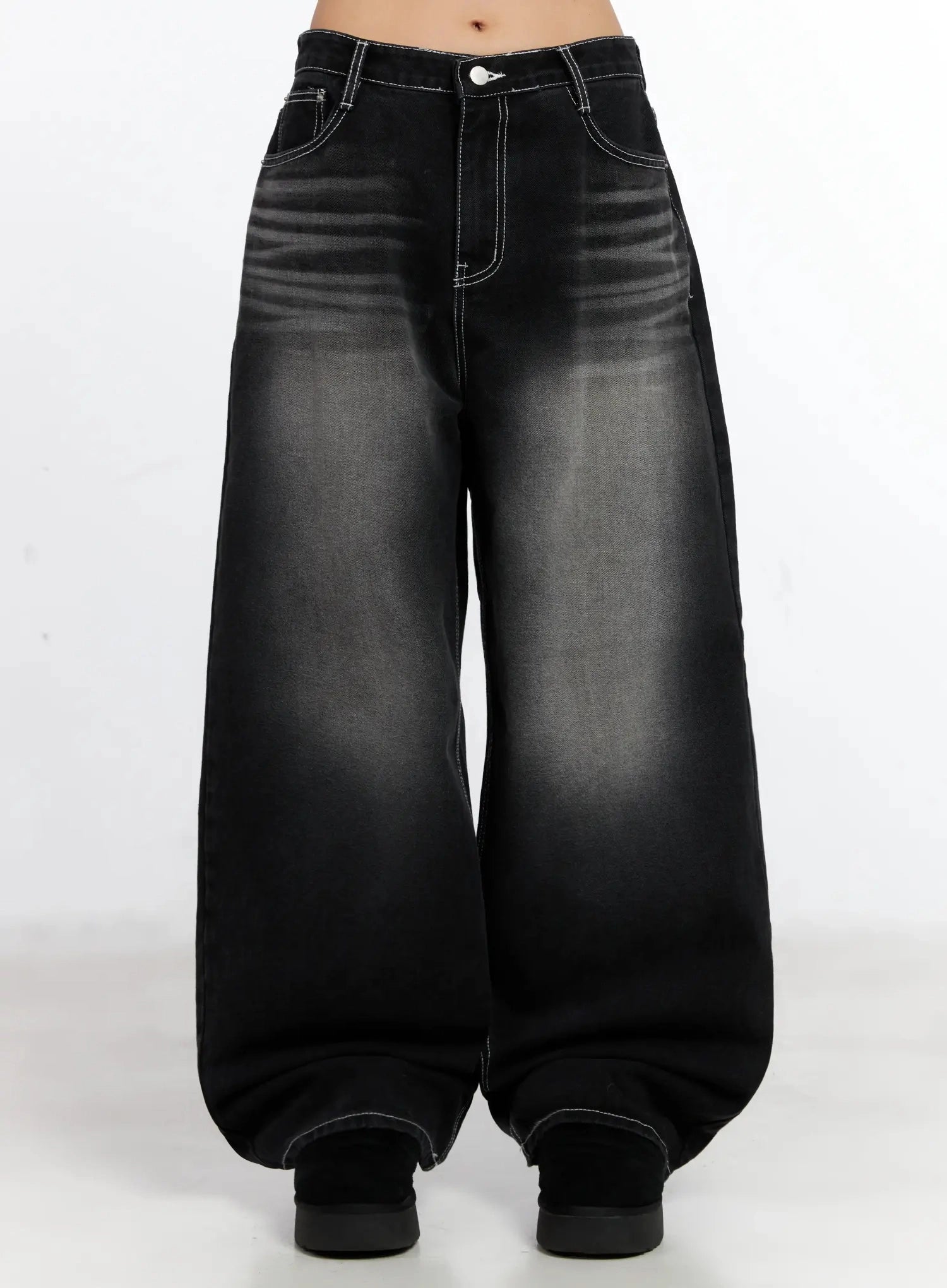 kaiya-dark-wash-baggy-jeans-in528 / Black
