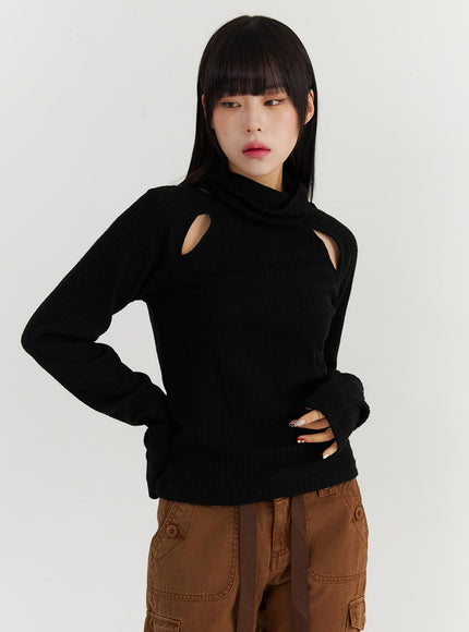 cutout-turtleneck-top-co319 / Black