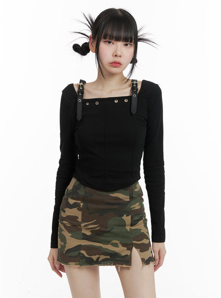 solid-buckle-cropped-long-sleeve-om426 / Black