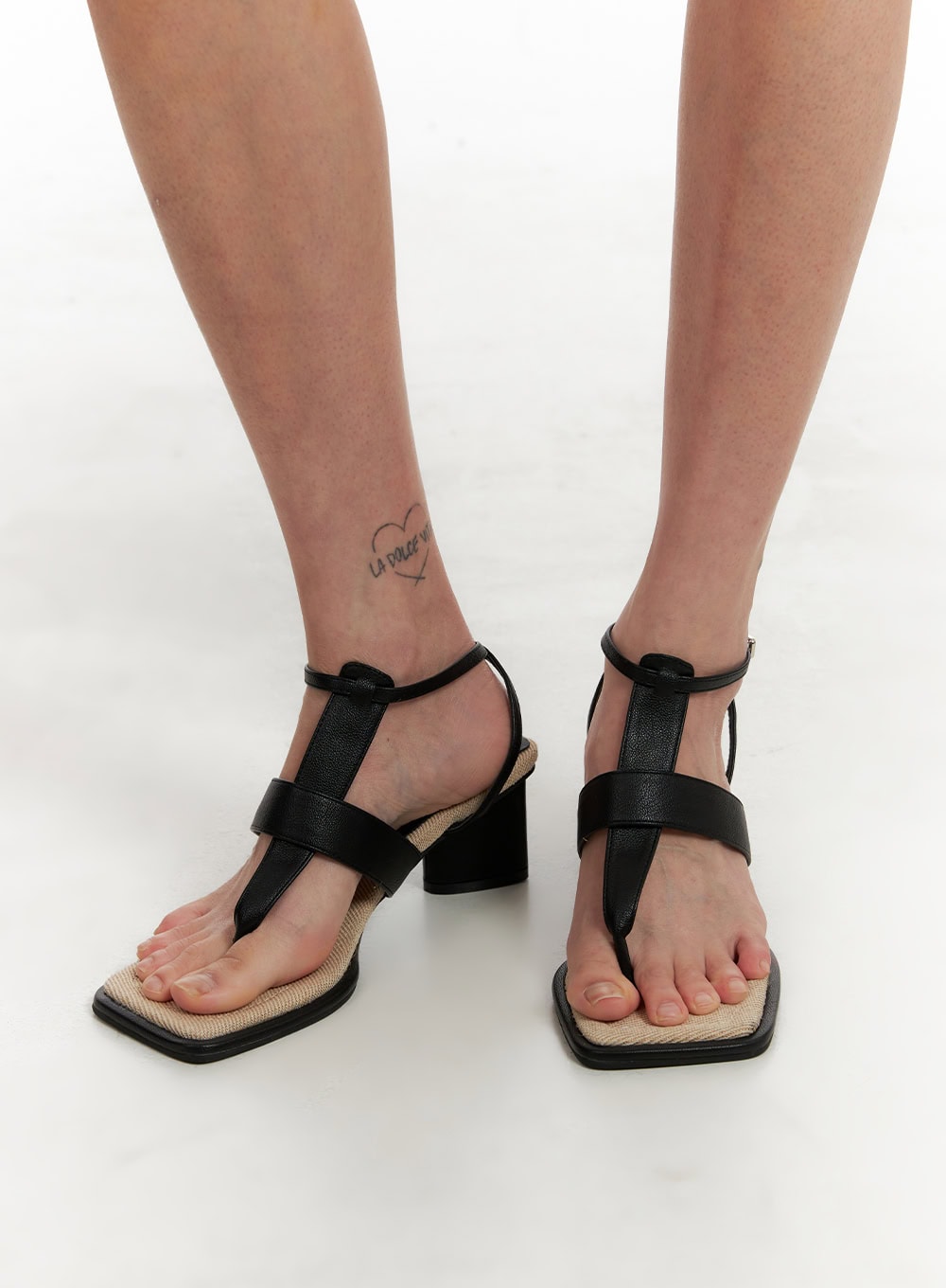 strap-heeled-sandals-oy408 / Black