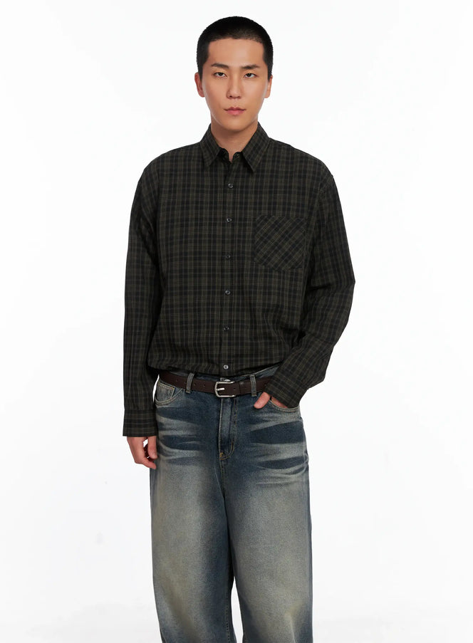LEWKIN Men's Checkered Button Up Shirt IS510 in Black, front view on model, relaxed fit with chest pocket and button placket, styled with wide-leg washed jeans and brown belt.