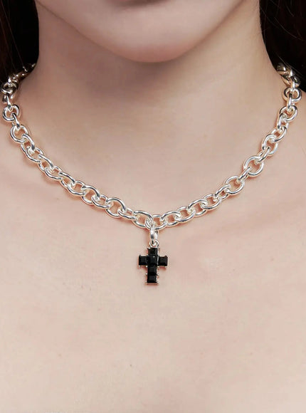 black-cross-chain-necklace-ig528 / Black