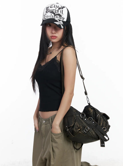 padded-lace-trim-cami-top-cj530 / Black