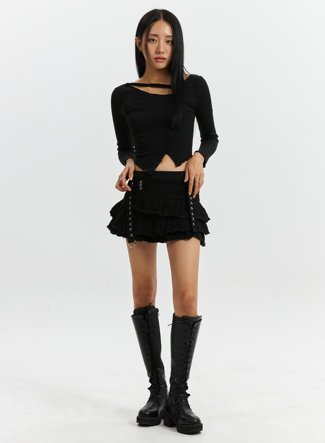 distressed-denim-belted-mini-skirt-cd320 / Black