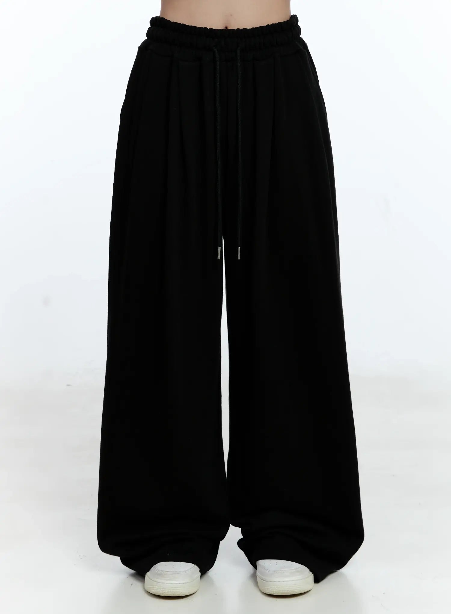 pintuck-wide-leg-trousers-cg513 / Black