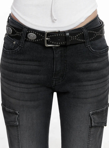 vintage-studded-belt-in514 / Black