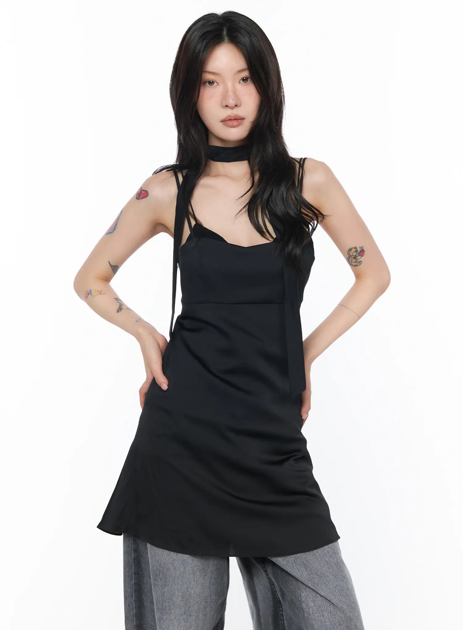 Lace-Up Backless Mini Dress CA527 - Feminine style | LEWKIN Lace-Up Backless Mini Dress CA527 - Feminine style | LEWKIN