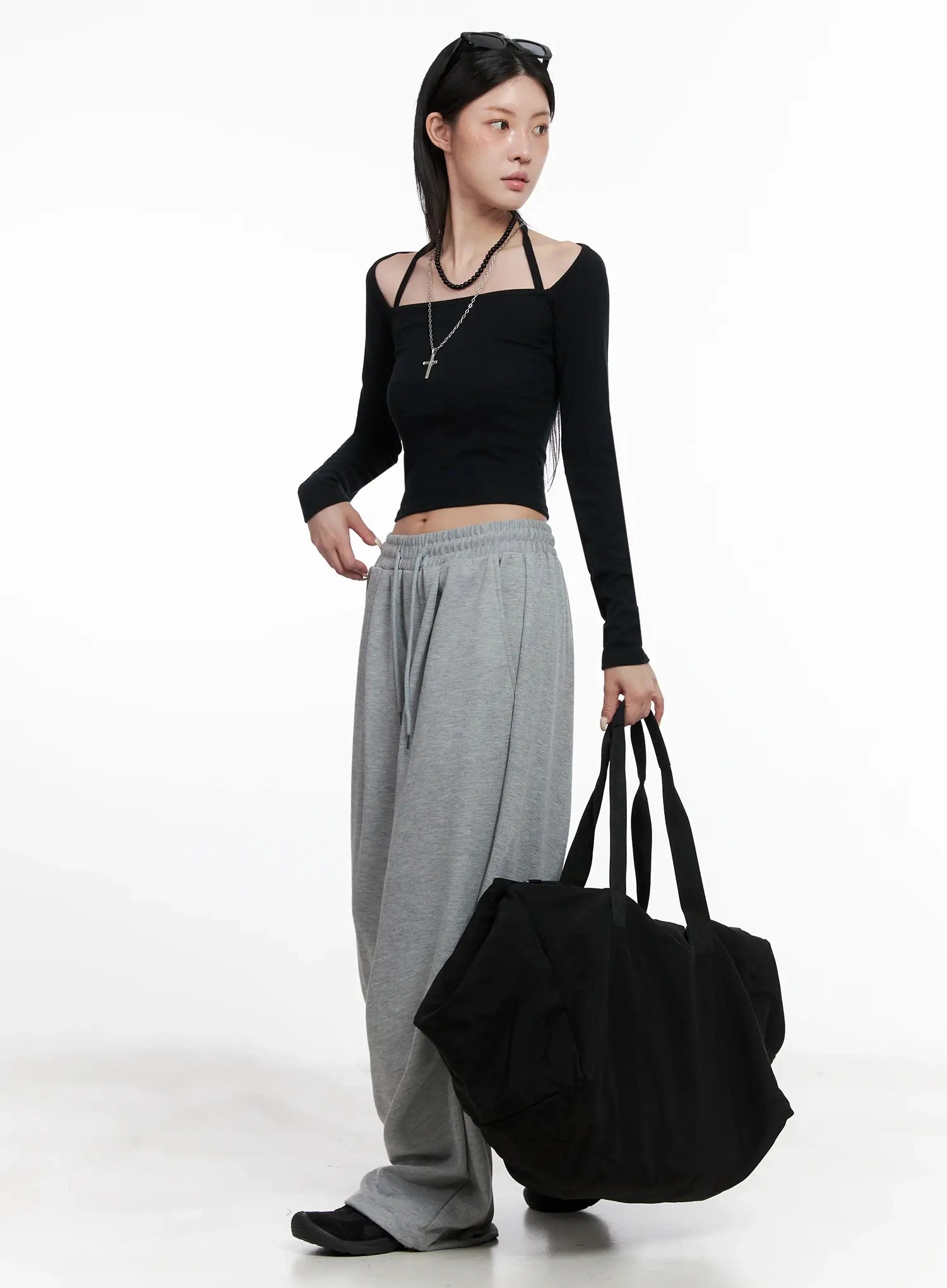 long-sleeve-bolero-top-is508 / Black