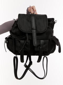 urban-strapped-backpack-with-pockets-cj529 / Black