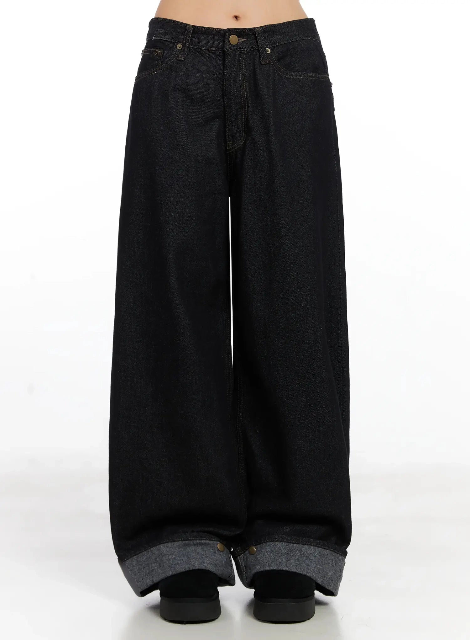 lenora-wide-leg-jeans-in528 / Black