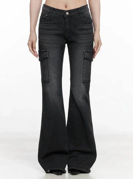seowon-black-cargo-low-rise-bootcut-jeans-in514 / Black