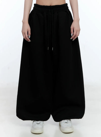 wide-leg-relaxed-fit-track-pants-cl530 / Black