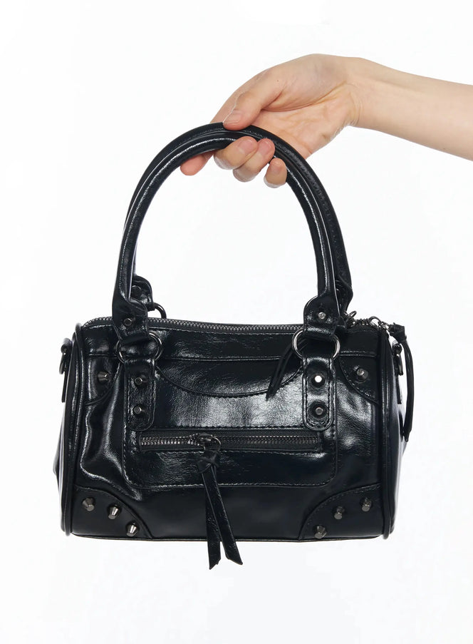 studded-crossbody-bag-iu509 / Black