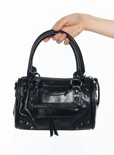 studded-crossbody-bag-iu509 / Black