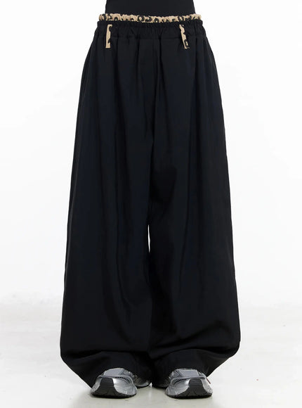 graphic-trim-wide-leg-pants-iy511 / Black