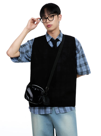 mens-linen-v-neck-knit-vest-ig520 / Black