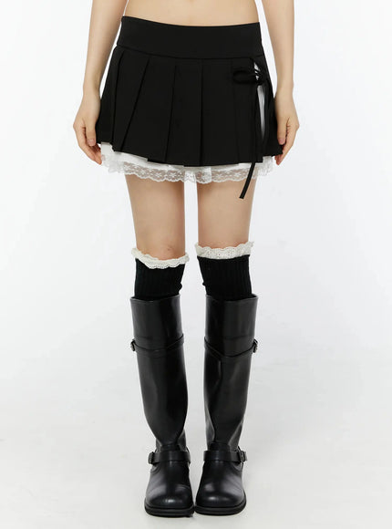 chic-pleated-ribbon-lace-trim-mini-skirt-iu518 / Black