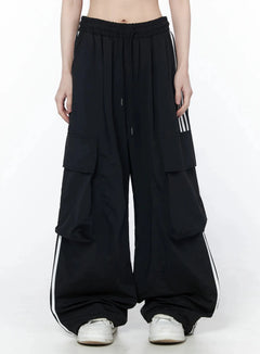 wide-leg-striped-nylon-cargo-pants-iu512 / Black
