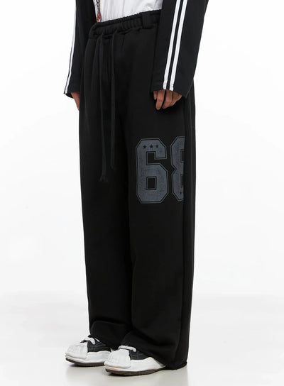 mens-number-graphic-sweatpants-io517 / Black