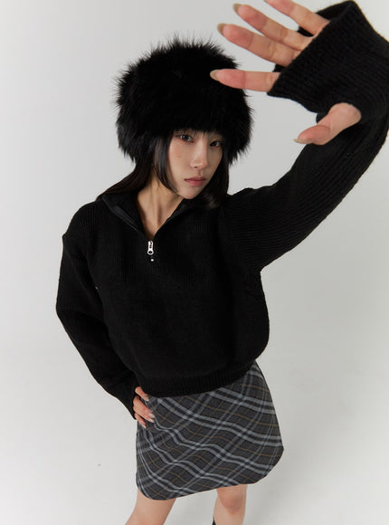 half-neck-hand-warmer-knit-sweater-cd312 / Black