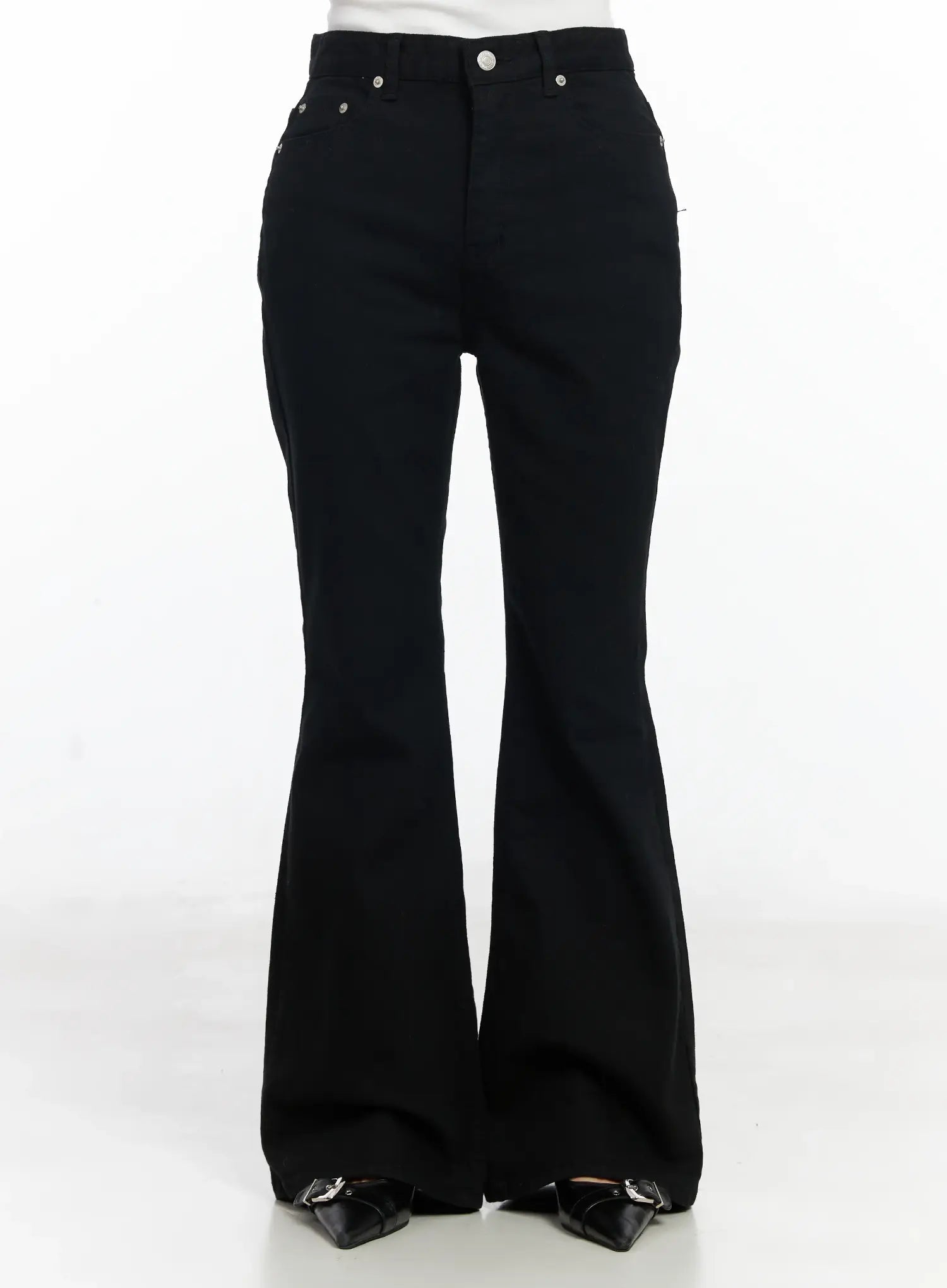 LEWKIN Ellis High-Waist Bootcut Jeans IJ529 in black, front product shot on model, slim high-waist fit with flared bootcut hem, silver rivet details, paired with black buckle mules.
