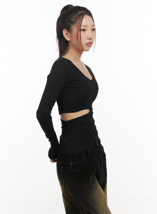 v-neck-cut-out-top-cd416 / Black