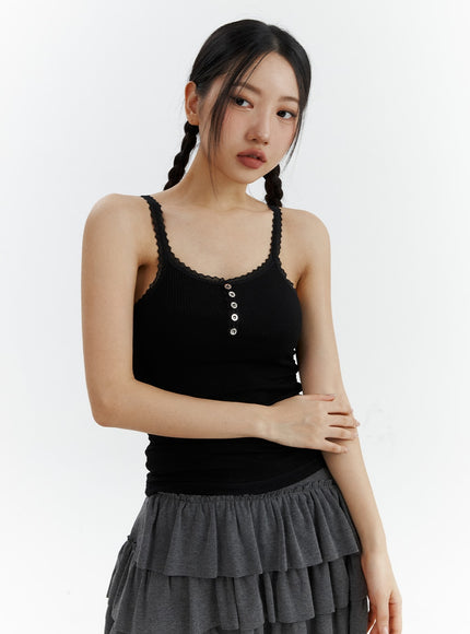buttoned-lace-tank-top-cj424 / Black
