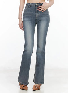 chlo-high-rise-bootcut-jeans-im523 / Blue
