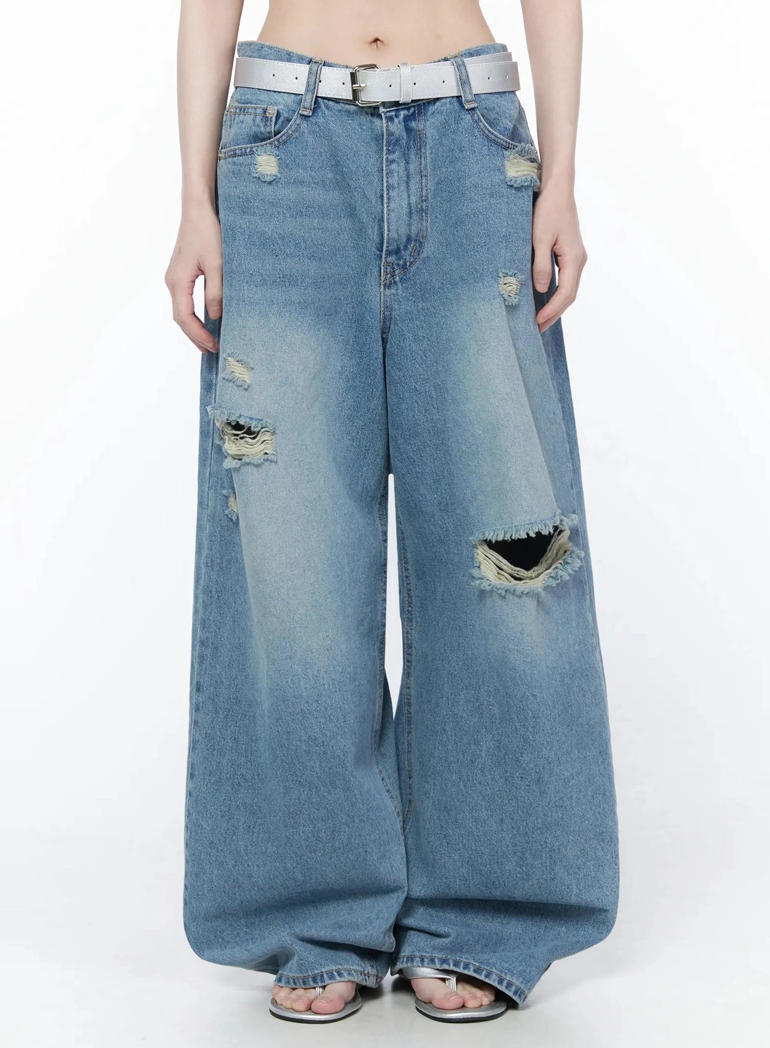 ares-wide-leg-distressed-jeans-iu512 / Blue